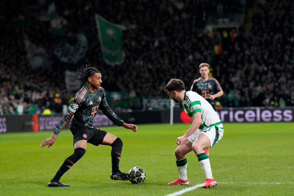 2-1！凯恩28战造37球，奥利塞创纪录，拜仁一只脚晋级欧冠16强