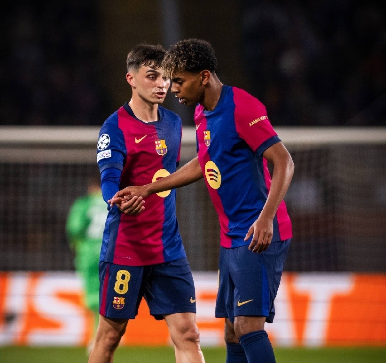 凌晨3点，巴萨复仇战打响！首发基本确定，15天5场冲刺3冠荣耀